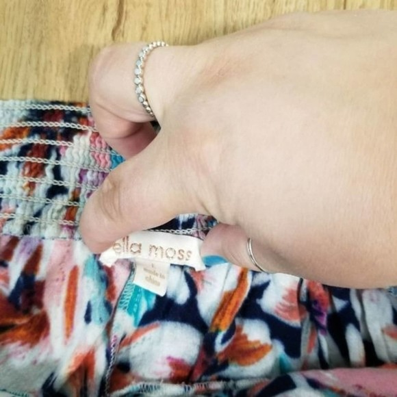 Ella Moss Tahiti Garden Hawaiian Floral Print Pleated Shorts Size Large - Picture 5 of 8